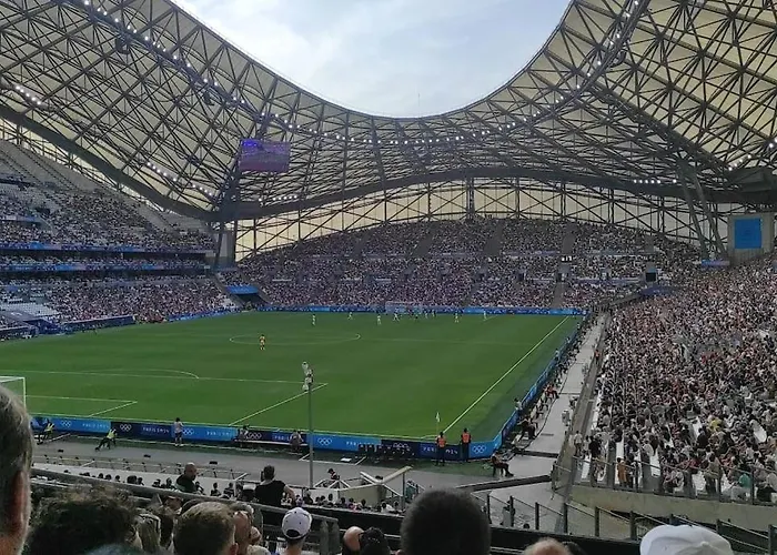 Hebergement 4 Pieces A Marseille Pres Du Velodrome